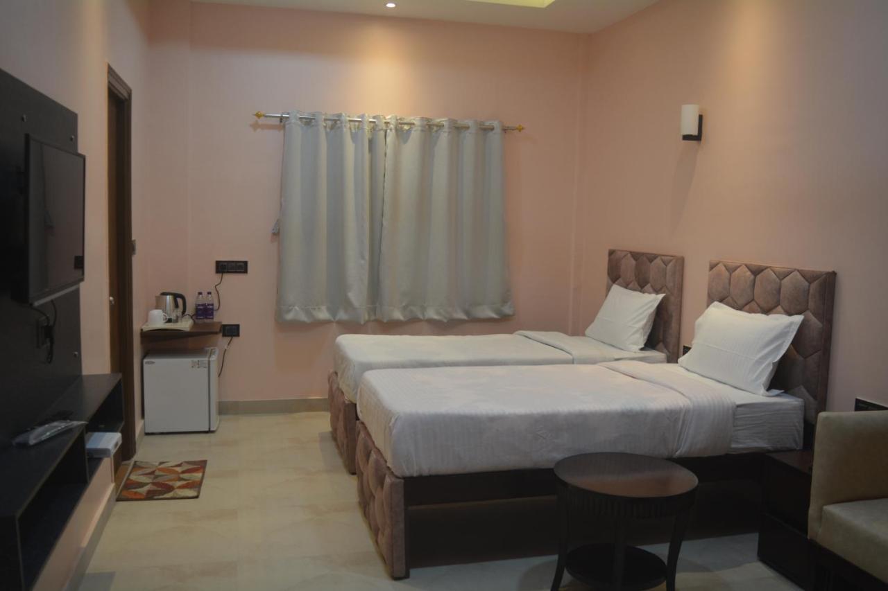 Maharaja Hotel & Banquet Darbhanga Kültér fotó